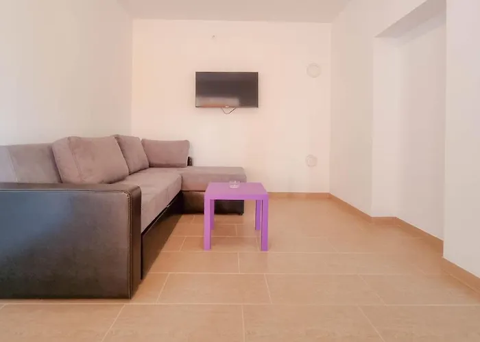 Skalinada Novigrad (Istria)